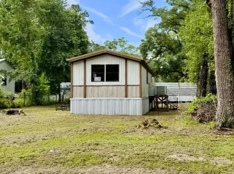 7809 SW 12th Place Bell FL 32619