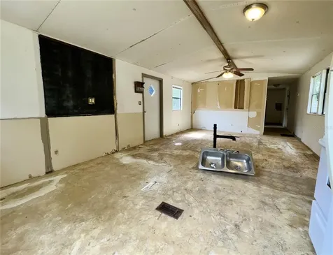 7809 SW 12th Place Bell FL 32619