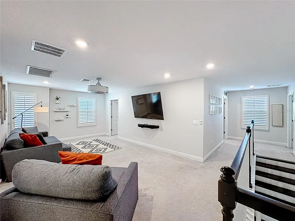 2501 Sky Stone Court Oakland FL 34787