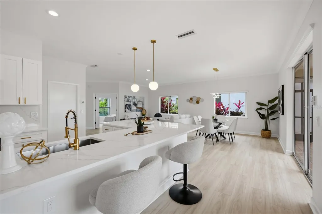 4320 Marcott Circle Sarasota FL 34233