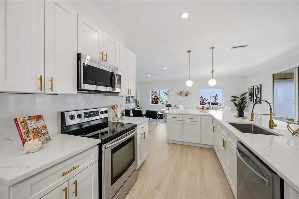 4320 Marcott Circle Sarasota FL 34233