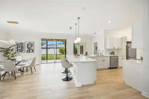 4320 Marcott Circle Sarasota FL 34233
