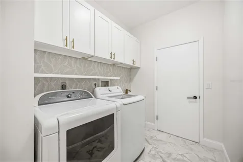 4320 Marcott Circle Sarasota FL 34233