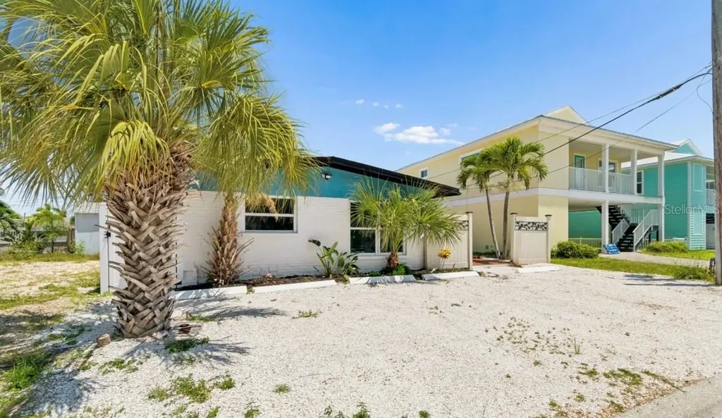 14906 N Bayshore Drive Madeira Beach FL 33708