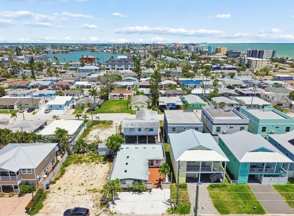 14906 N Bayshore Drive Madeira Beach FL 33708