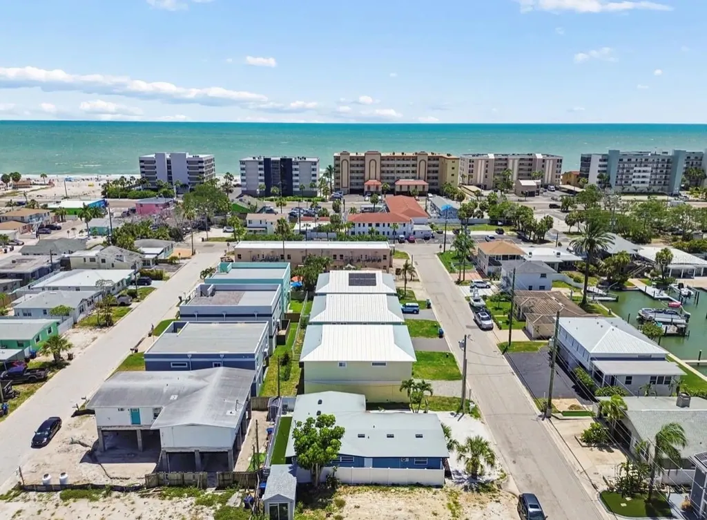 14906 N Bayshore Drive Madeira Beach FL 33708