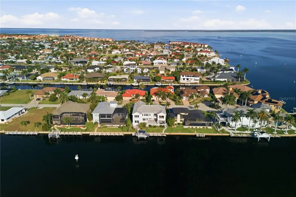 2139 Palm Tree Drive Punta Gorda FL 33950
