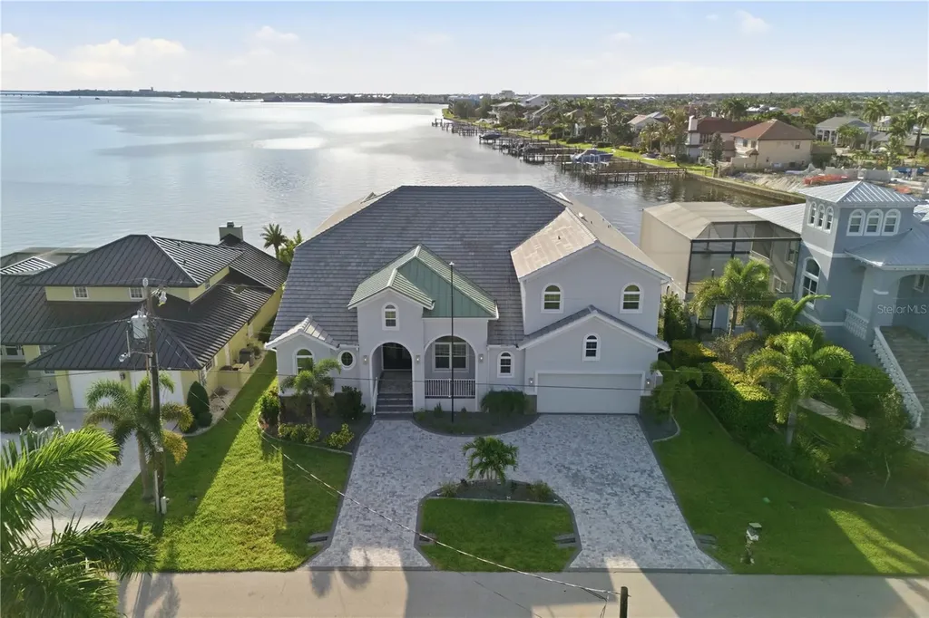 2139 Palm Tree Drive Punta Gorda FL 33950