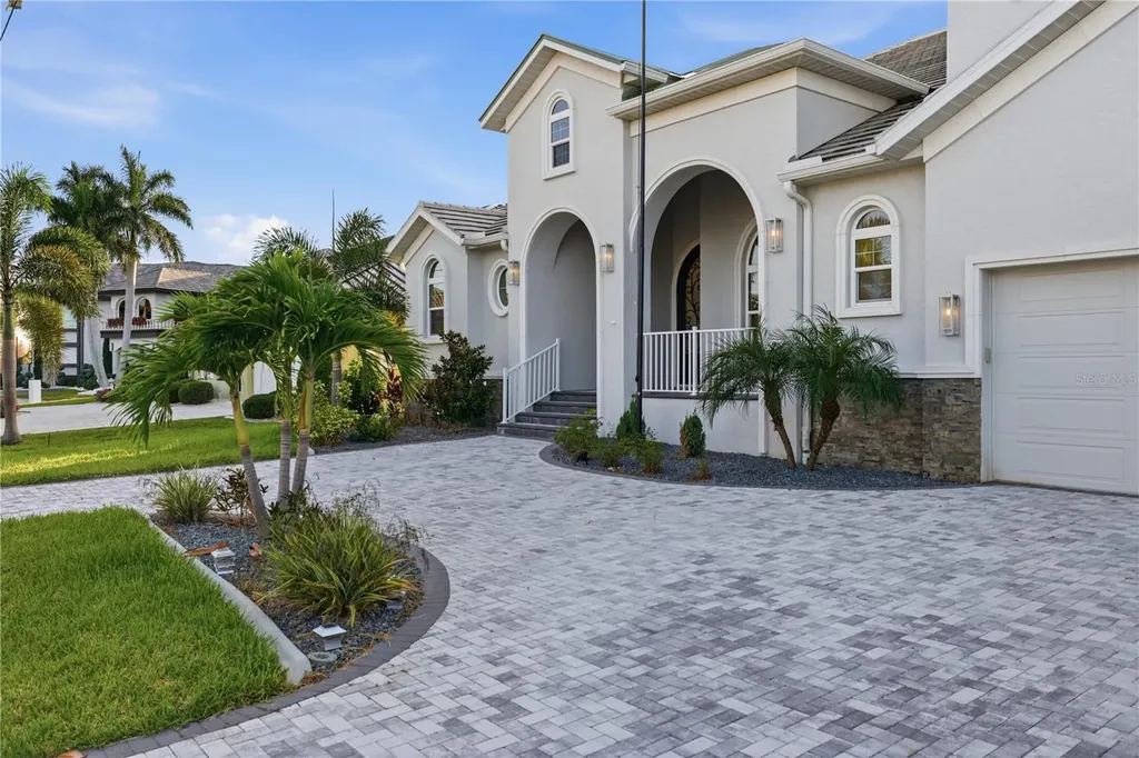 2139 Palm Tree Drive Punta Gorda FL 33950