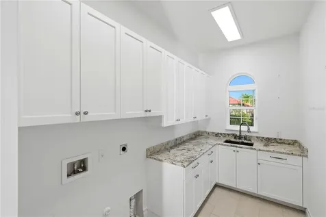 2139 Palm Tree Drive Punta Gorda FL 33950