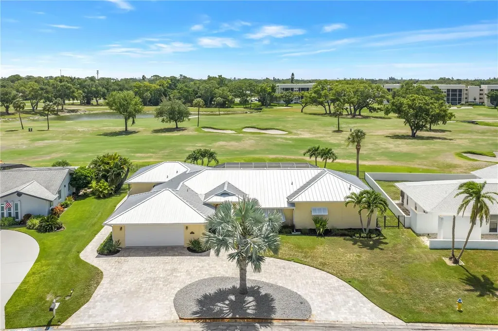 6113 45th Street W Bradenton FL 34210