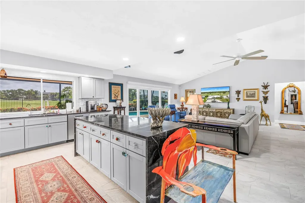 6113 45th Street W Bradenton FL 34210