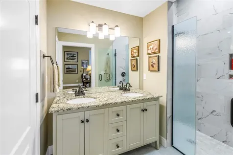 6113 45th Street W Bradenton FL 34210