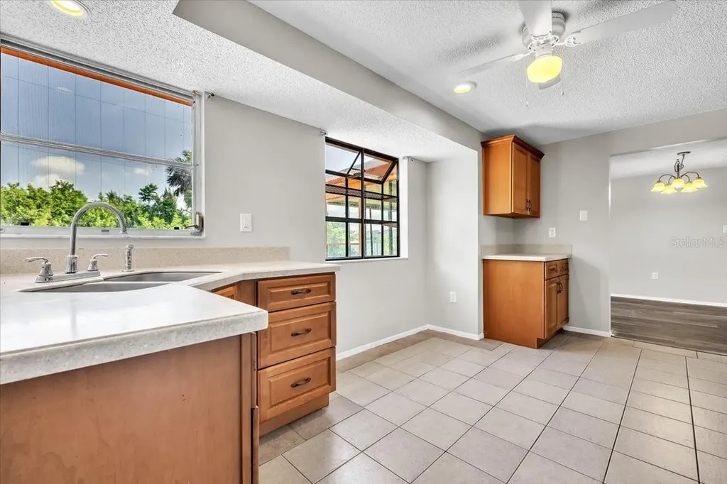 528 Magnolia Avenue NW Port Charlotte FL 33952