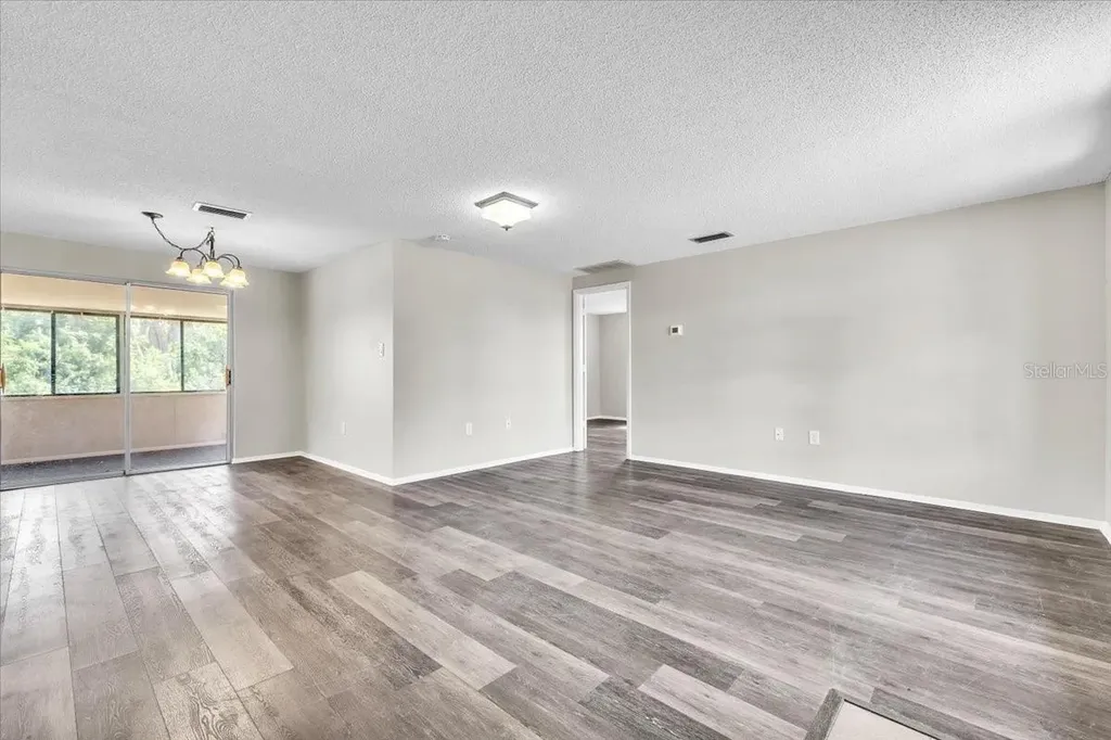 528 Magnolia Avenue NW Port Charlotte FL 33952