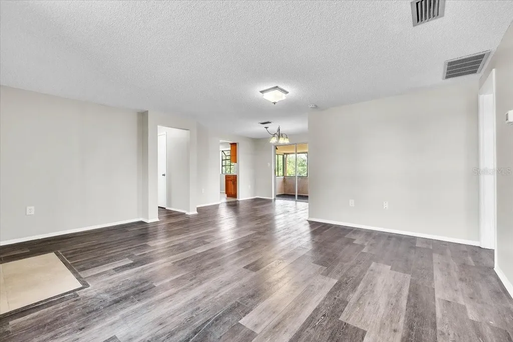 528 Magnolia Avenue NW Port Charlotte FL 33952
