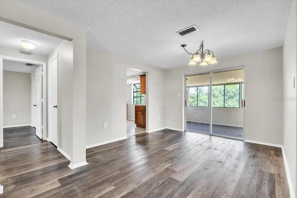 528 Magnolia Avenue NW Port Charlotte FL 33952