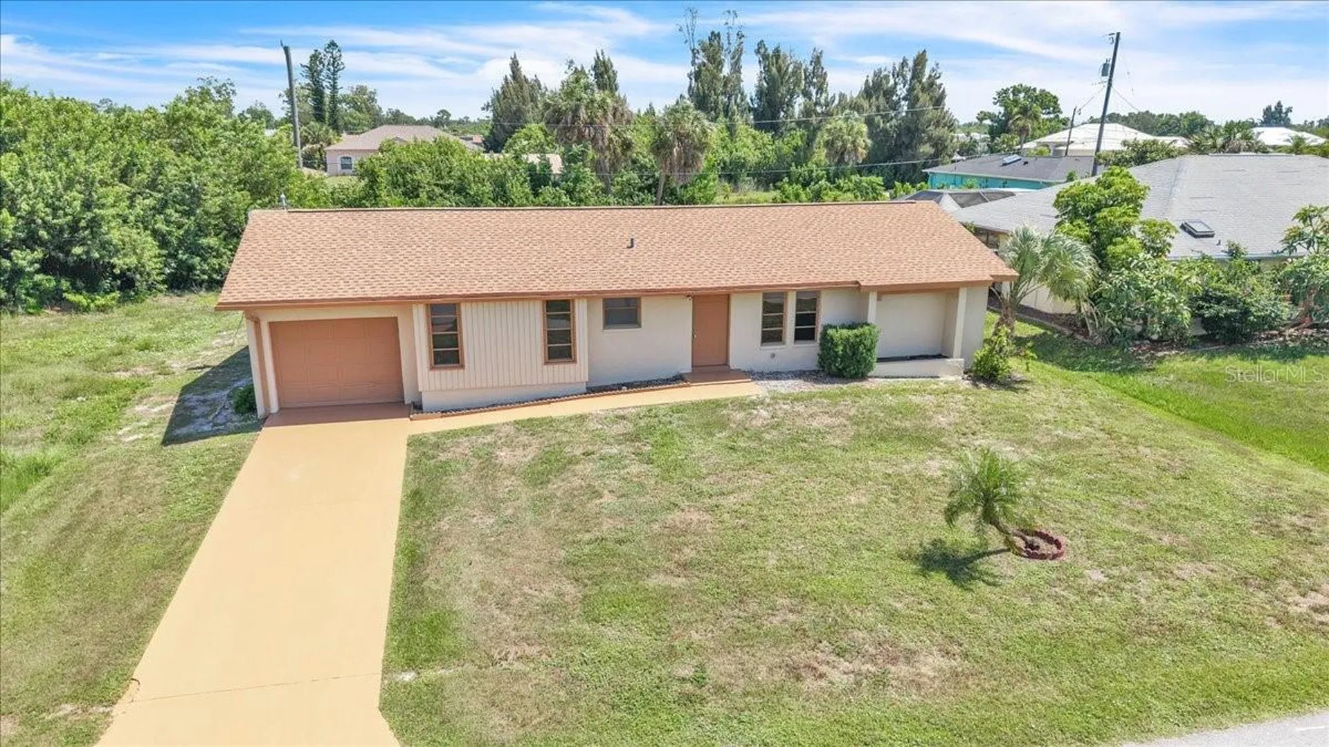528 Magnolia Avenue NW Port Charlotte FL 33952