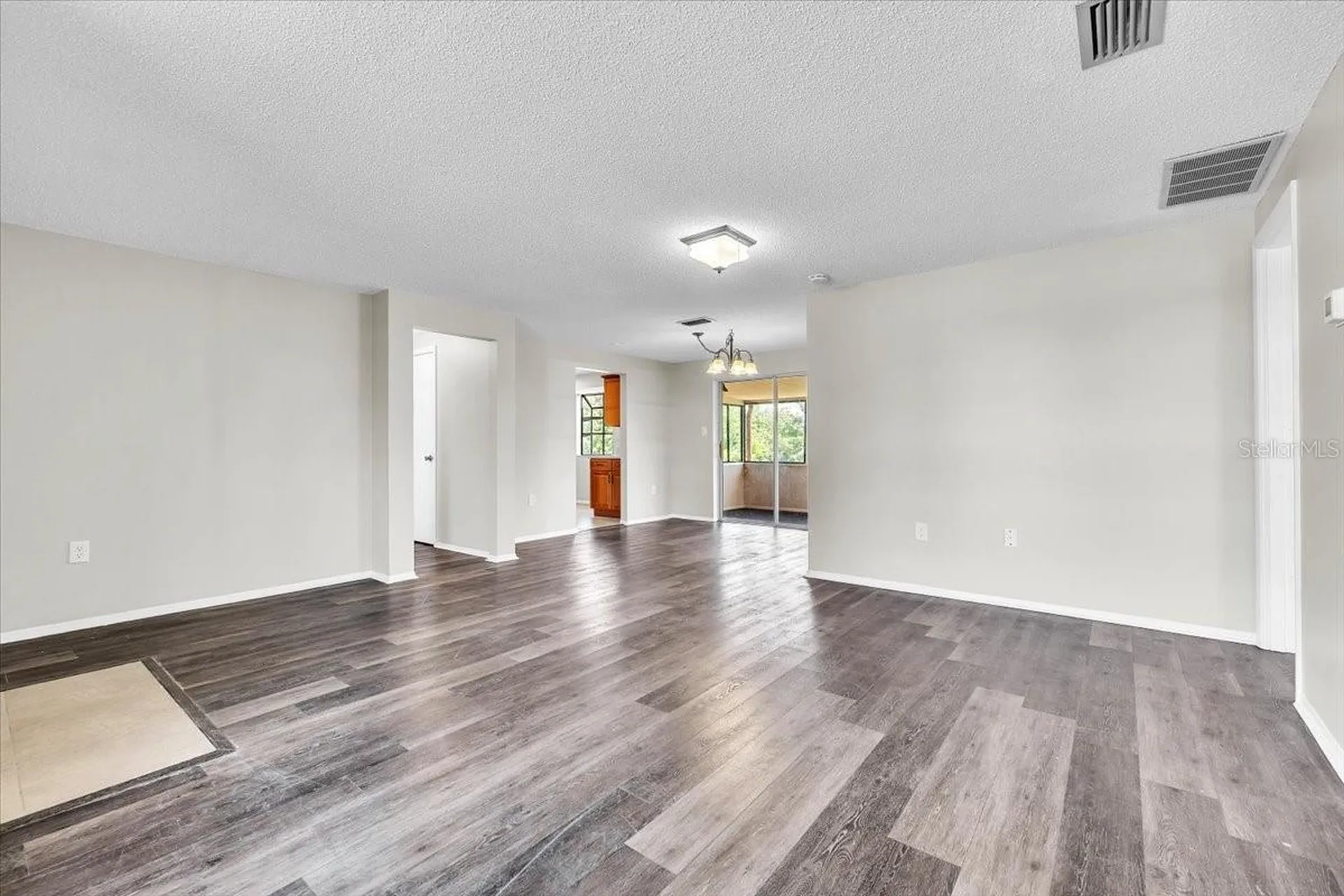 528 Magnolia Avenue NW Port Charlotte FL 33952
