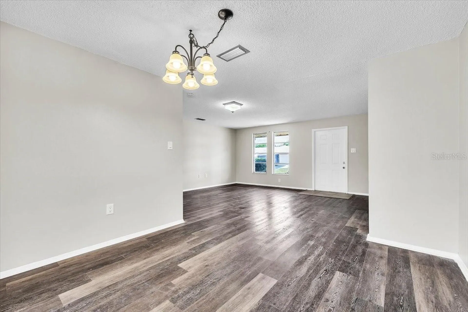 528 Magnolia Avenue NW Port Charlotte FL 33952