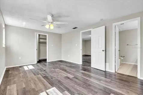 528 Magnolia Avenue NW Port Charlotte FL 33952