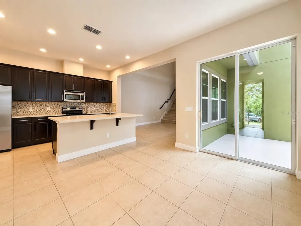 14225 Walcott Avenue Orlando FL 32827