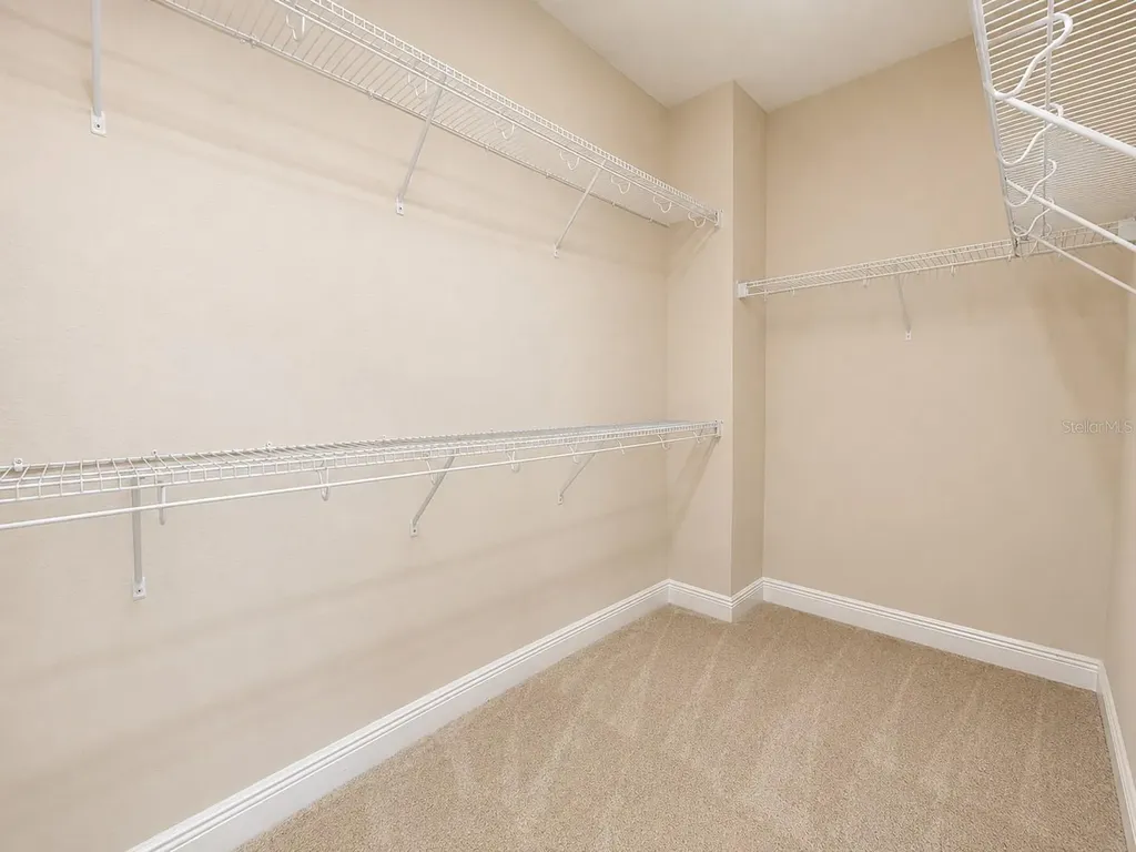 14225 Walcott Avenue Orlando FL 32827