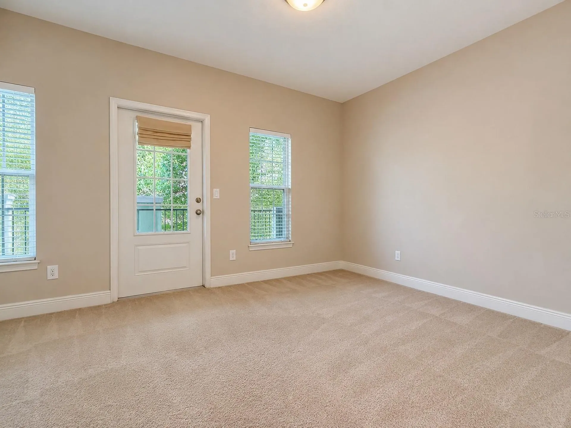14225 Walcott Avenue Orlando FL 32827