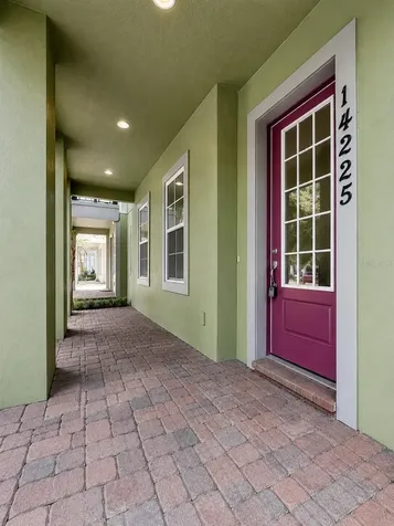 14225 Walcott Avenue Orlando FL 32827