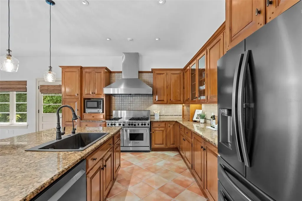 4803 W Woodmere Road Tampa FL 33609