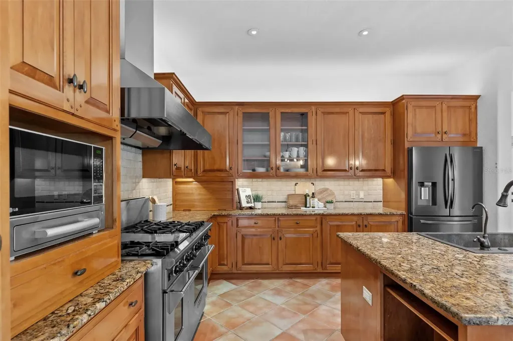 4803 W Woodmere Road Tampa FL 33609