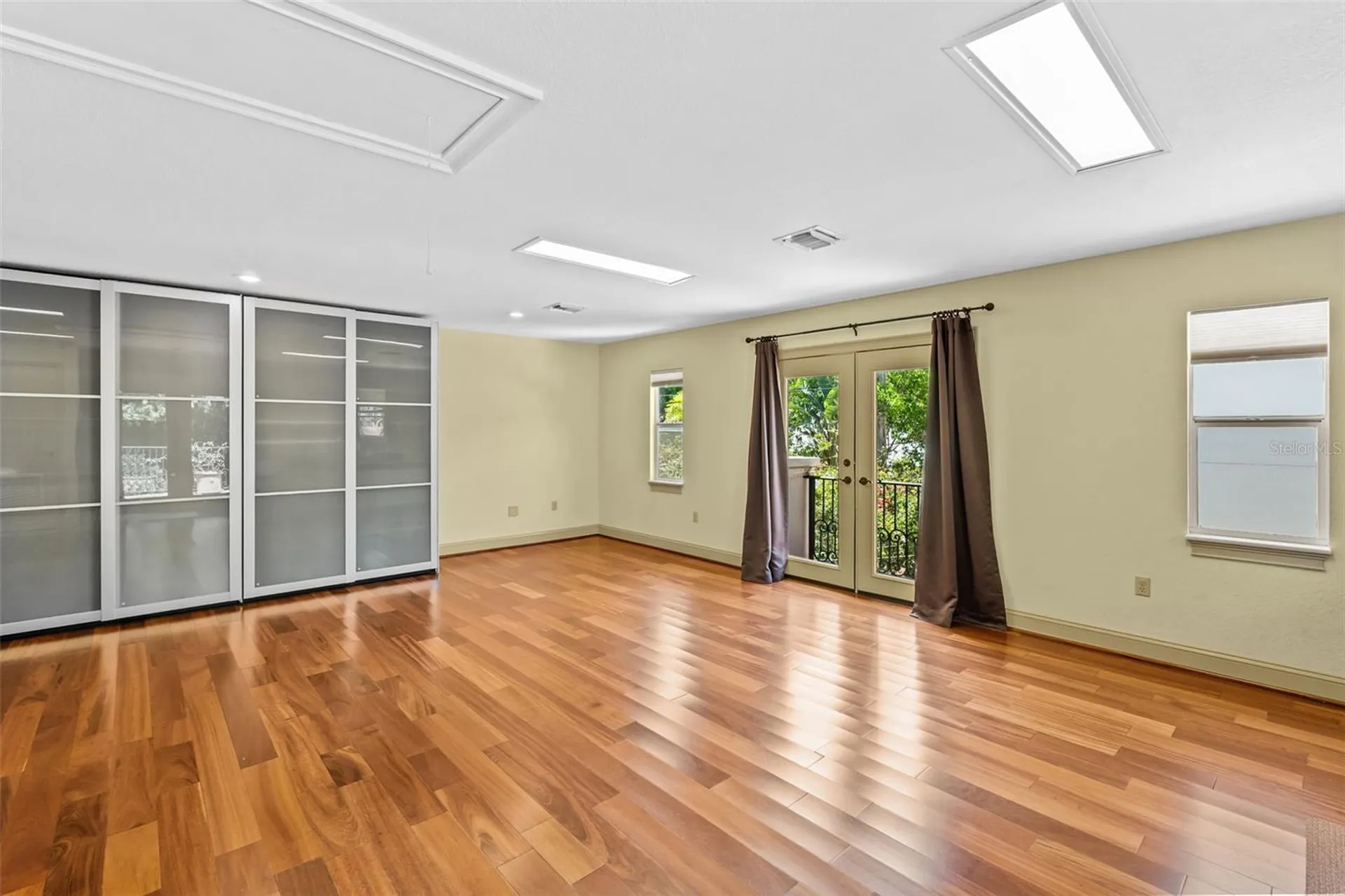 4803 W Woodmere Road Tampa FL 33609