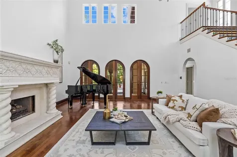 4803 W Woodmere Road Tampa FL 33609