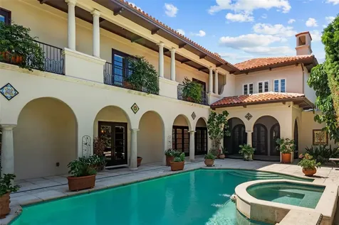 4803 W Woodmere Road Tampa FL 33609