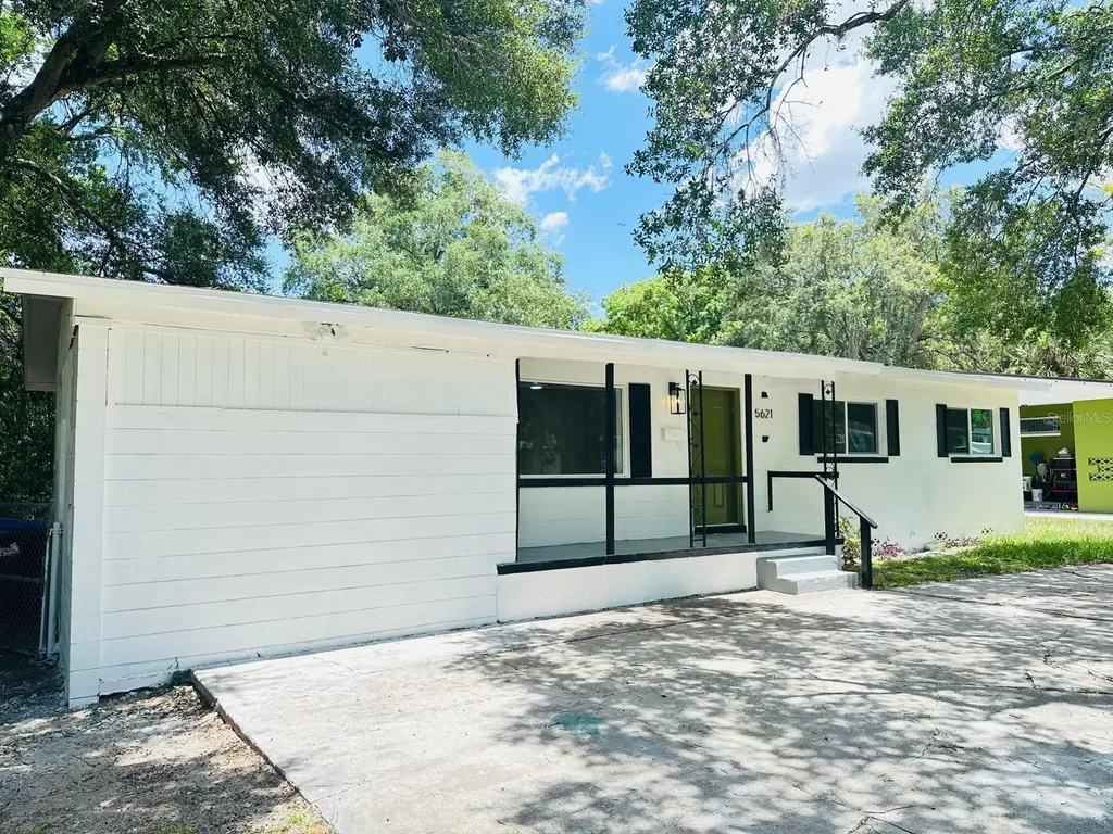 5621 Lejeune Drive Orlando FL 32808