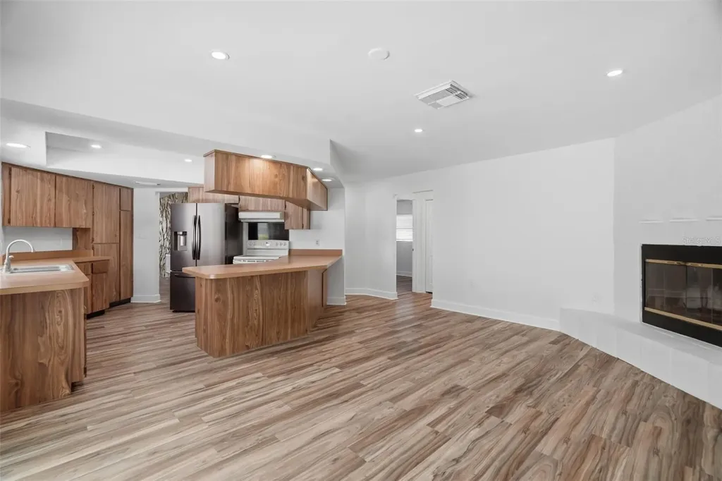 104 Nestlebranch Drive Safety Harbor FL 34695