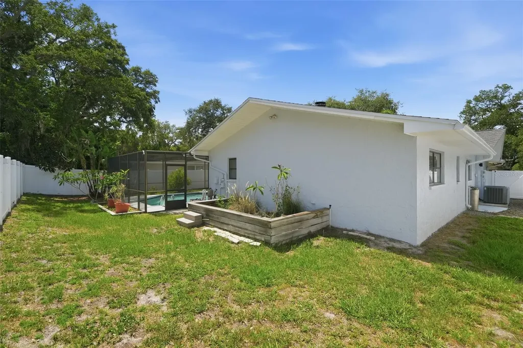 104 Nestlebranch Drive Safety Harbor FL 34695