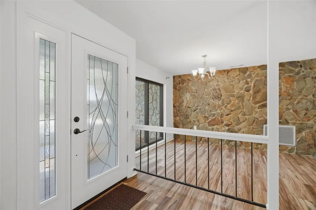104 Nestlebranch Drive Safety Harbor FL 34695