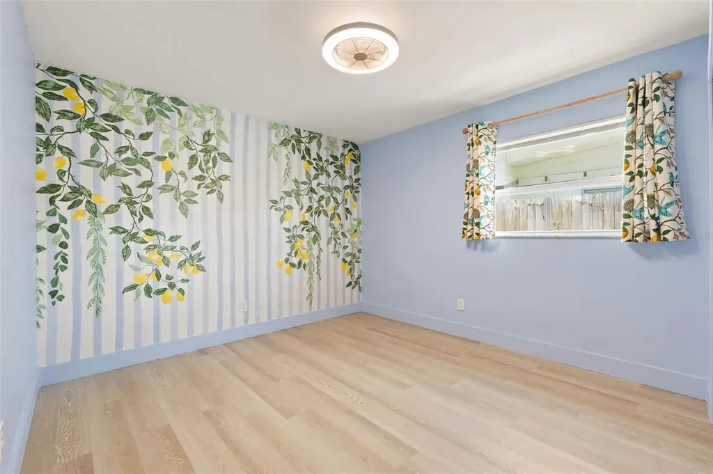 6691 56th Avenue N St Petersburg FL 33709
