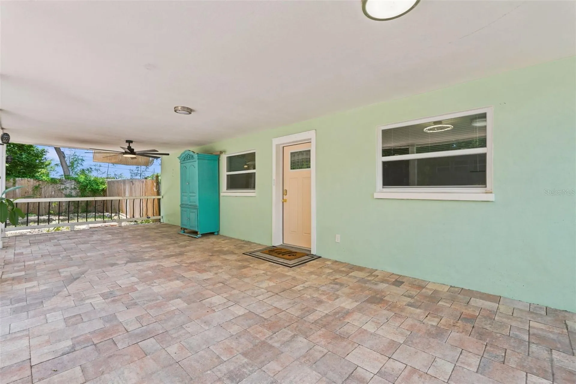 6691 56th Avenue N St Petersburg FL 33709