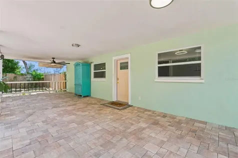 6691 56th Avenue N St Petersburg FL 33709
