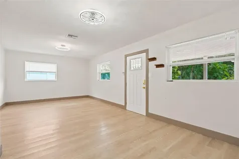 6691 56th Avenue N St Petersburg FL 33709