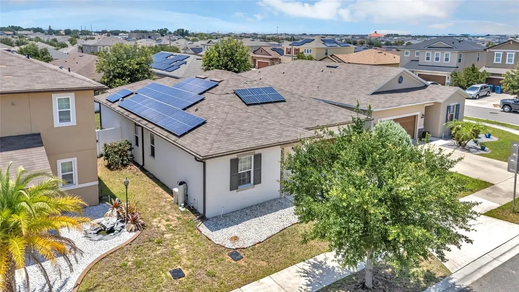 558 Meadow Pointe Drive Haines City FL 33844
