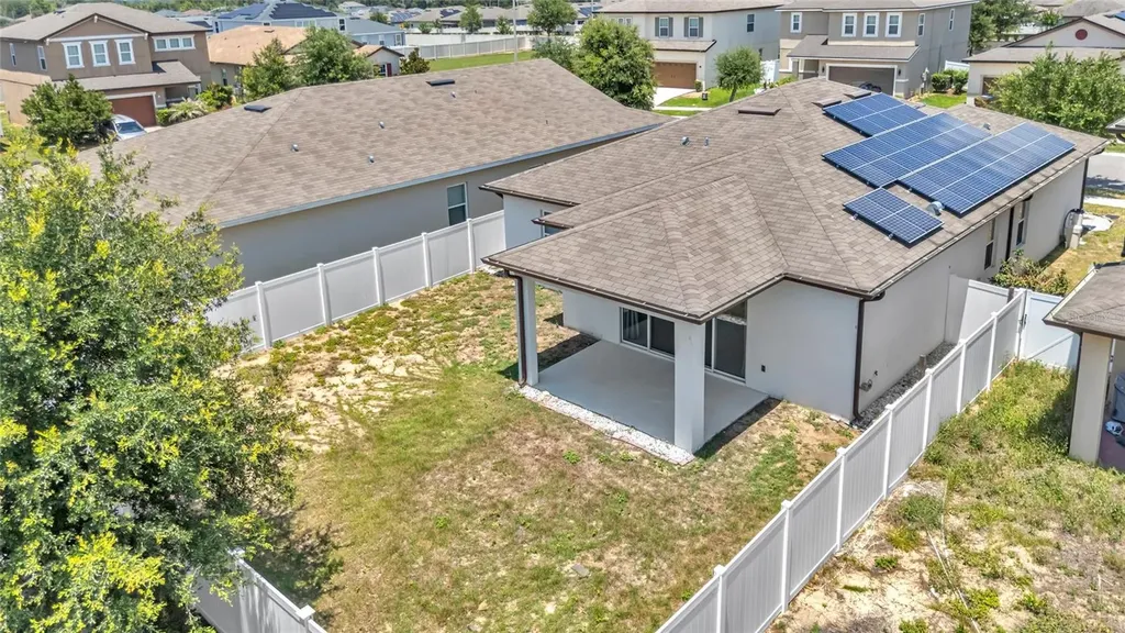 558 Meadow Pointe Drive Haines City FL 33844