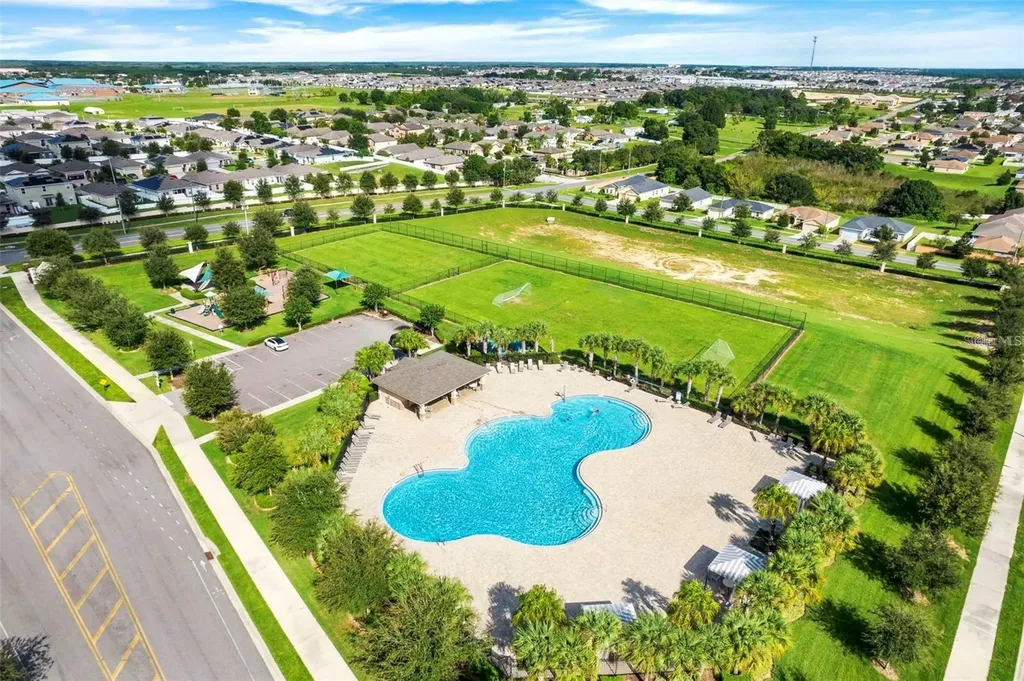 558 Meadow Pointe Drive Haines City FL 33844