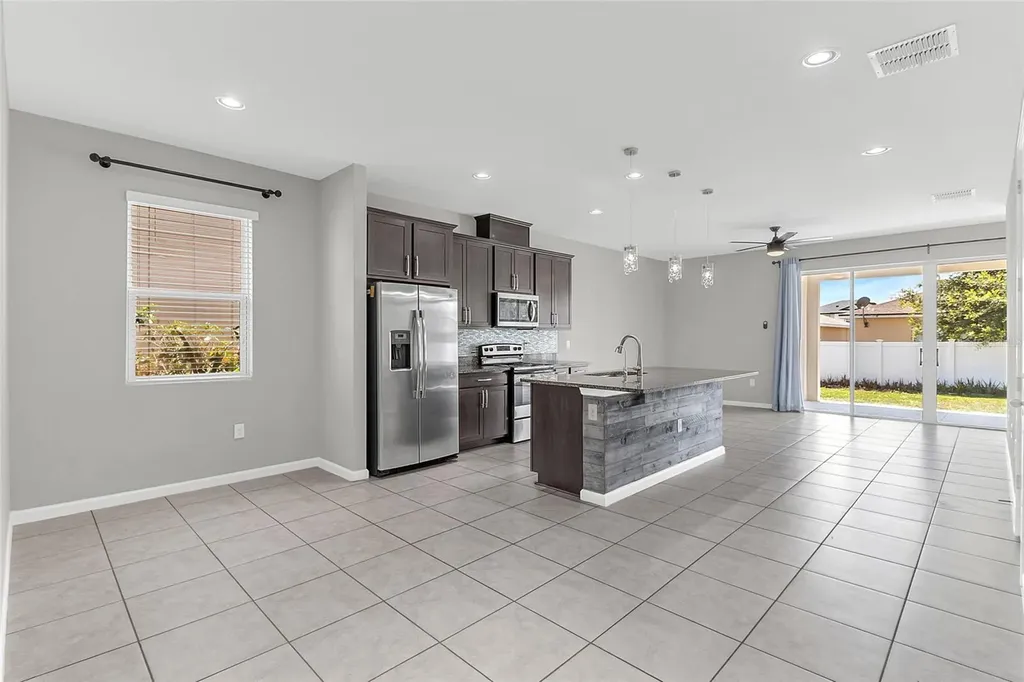 558 Meadow Pointe Drive Haines City FL 33844