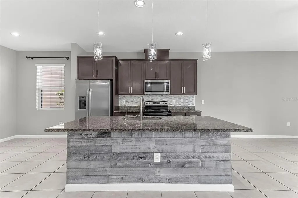 558 Meadow Pointe Drive Haines City FL 33844