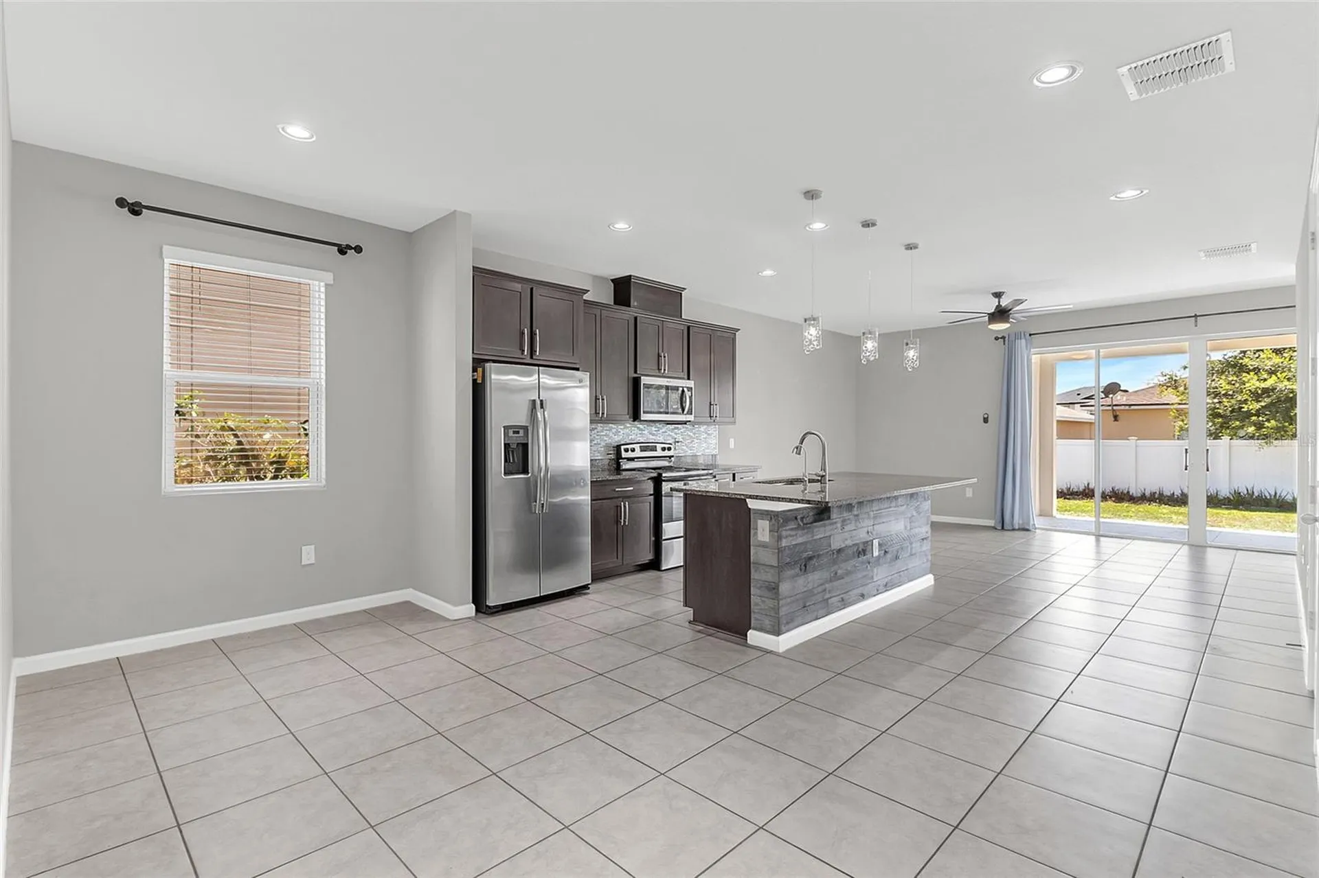558 Meadow Pointe Drive Haines City FL 33844
