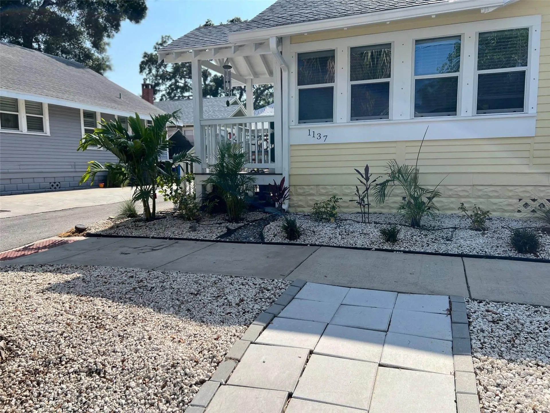 1137 Highland Street S St Petersburg FL 33701