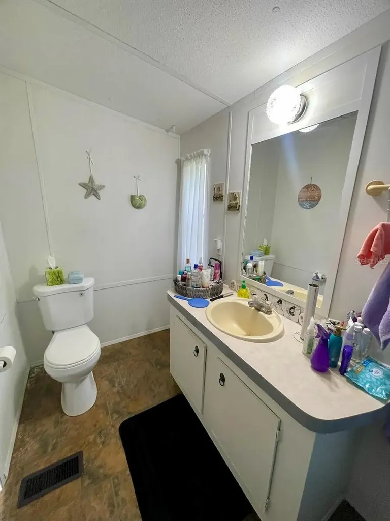 7181 NW 167th Place Trenton FL 32693